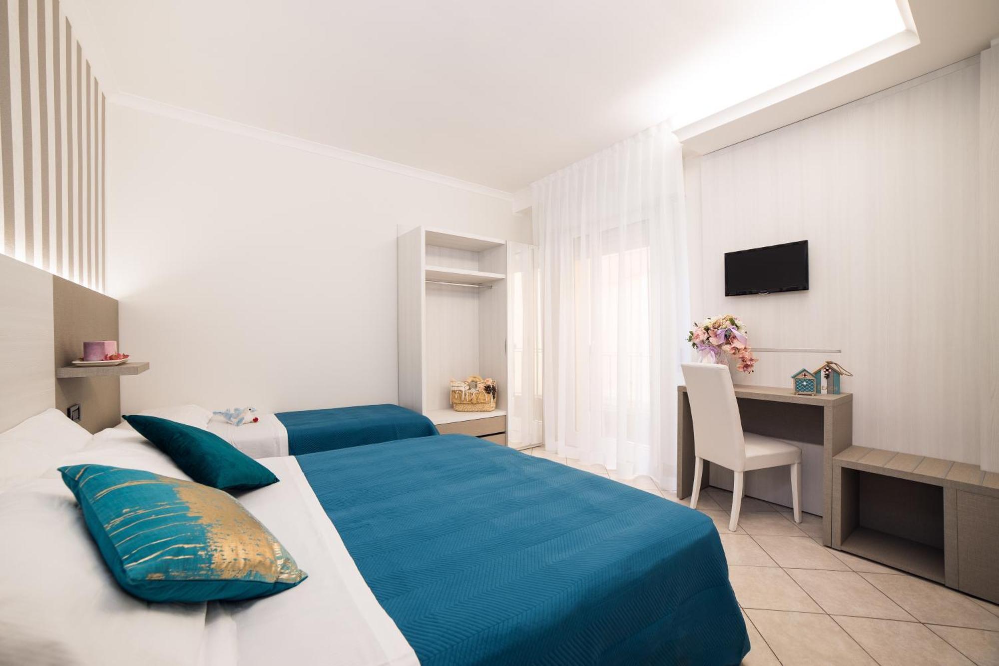 רימיני Viva Beach Hotel מראה חיצוני תמונה
